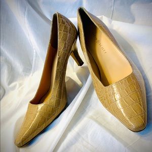 Women’s Karen Scott 3” pump size 9